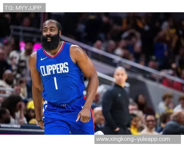 哈登状态起伏不定昨日三分十中今日八投全失全场仅得19分6助攻