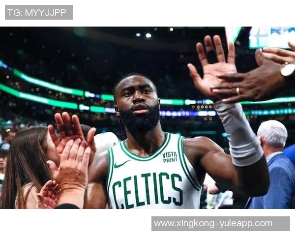 杰伦布朗表现出色却难挽败局17投10中罚球9中8独砍30分3板3助