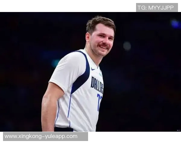 东契奇与斯玛特缺席季前赛球迷期待何时再见明星球员 东契奇与斯玛特缺席季前赛球迷期待何时再见明星球员