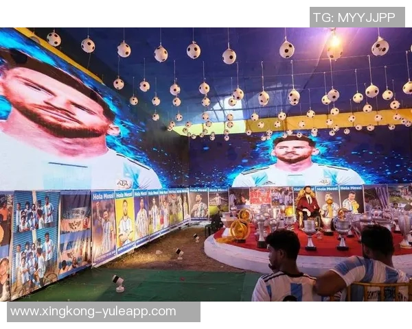 外媒报道印度为梅西建雕像并重现其迈阿密住所展现崇拜之情