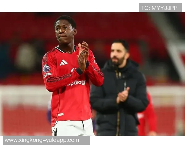 巴特批评曼联未能充分利用梅努天赋称若在水晶宫表现出色将引发转会竞争 巴特批评曼联未能充分利用梅努天赋称若在水晶宫表现出色将引发转会竞争