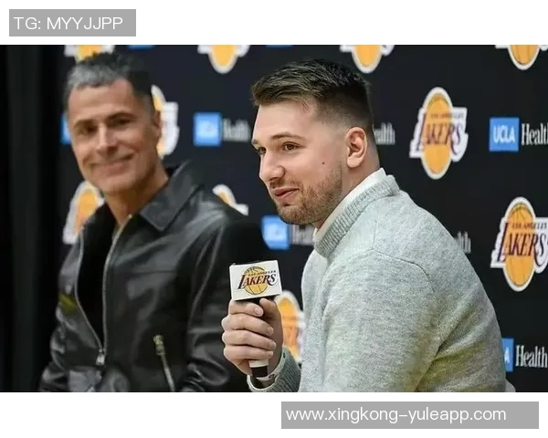 湖人高管看好用小里交易字母关键在于是否愿意放他上市场