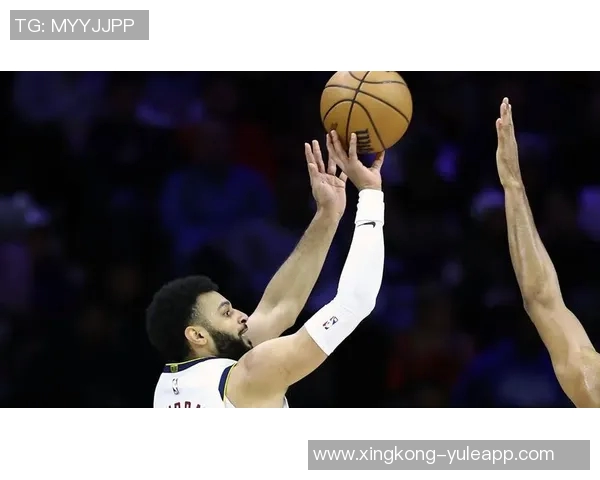 穆雷火力全开29投16中砍下43分6篮板三分球命中率高达55 穆雷火力全开29投16中砍下43分6篮板三分球命中率高达55