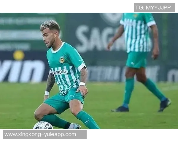 国安外援古加今晨告别北京球迷与工作人员送行情深意切