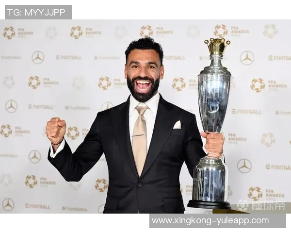 英超主帅圣诞愿望大揭秘：卖萨拉赫留长发争夺冠军等你来听