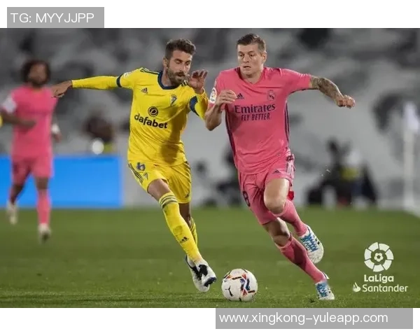 塔里伊森首发遭遇赛季首败终结五连胜的辉煌战绩 塔里伊森首发遭遇赛季首败终结五连胜的辉煌战绩