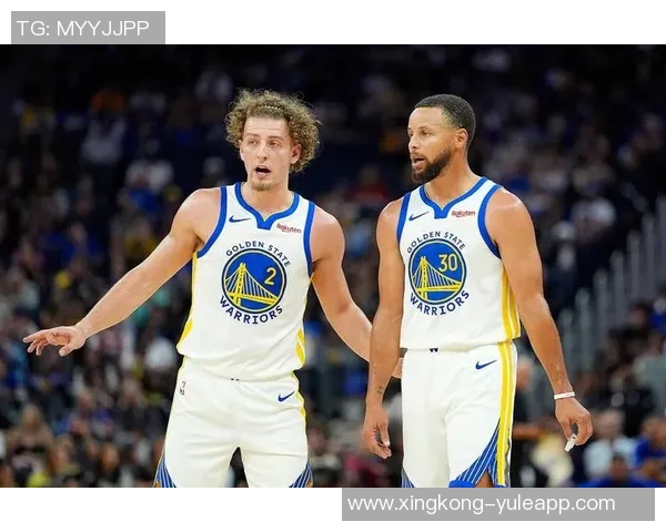 NBA揭幕战前瞻库里成为历史第十位为同一球队效力17年的球员 NBA揭幕战前瞻库里成为历史第十位为同一球队效力17年的球员